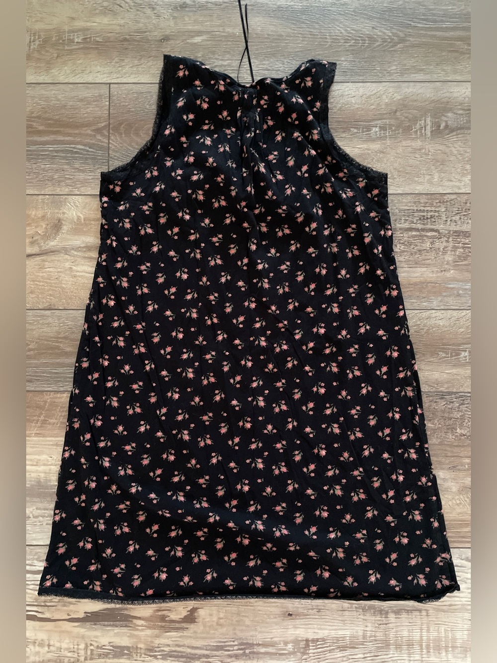 Lauren Ralph Lauren Ditsy Floral Mini Dress with Lace Detail - Picture 2 of 9